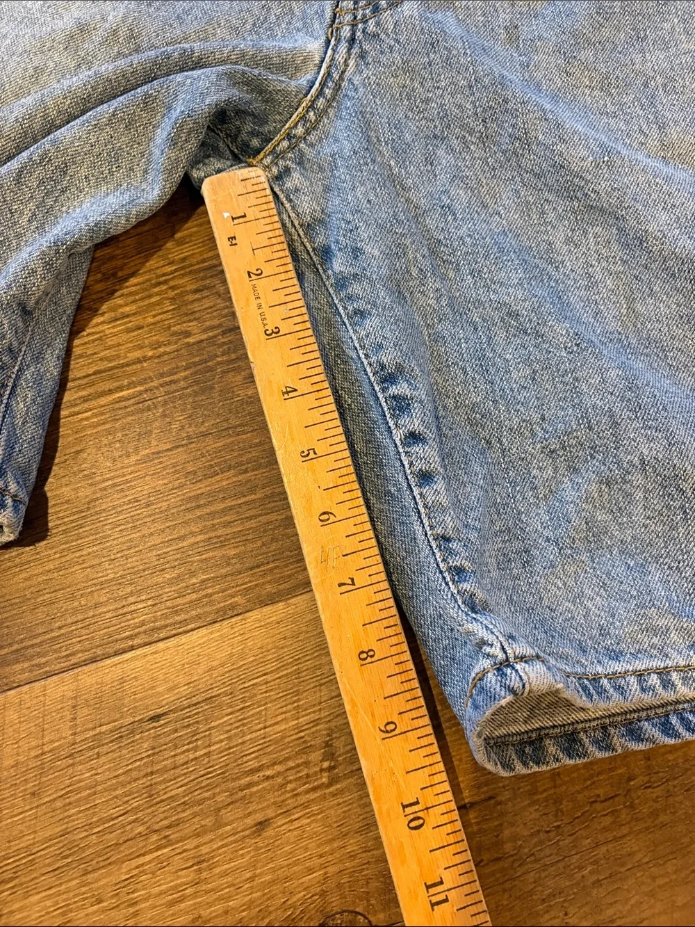Vintage Levi 550 Jorts